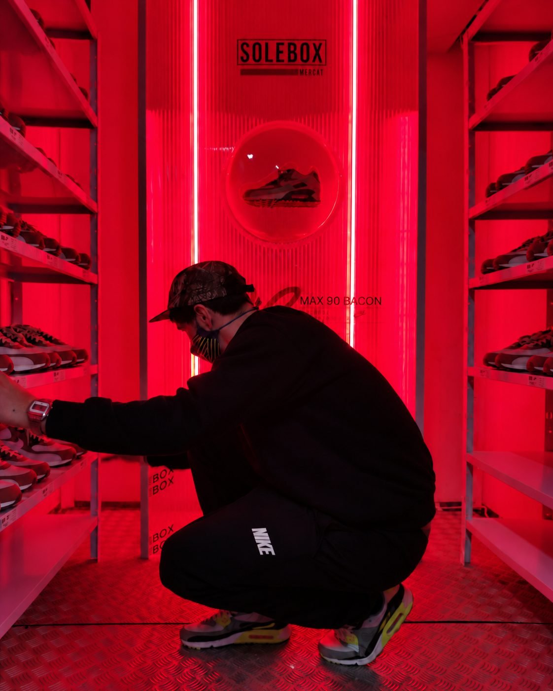 Espacio retail Solebox — Nike Air Max Bacon para Solebox × Nike, Internacional