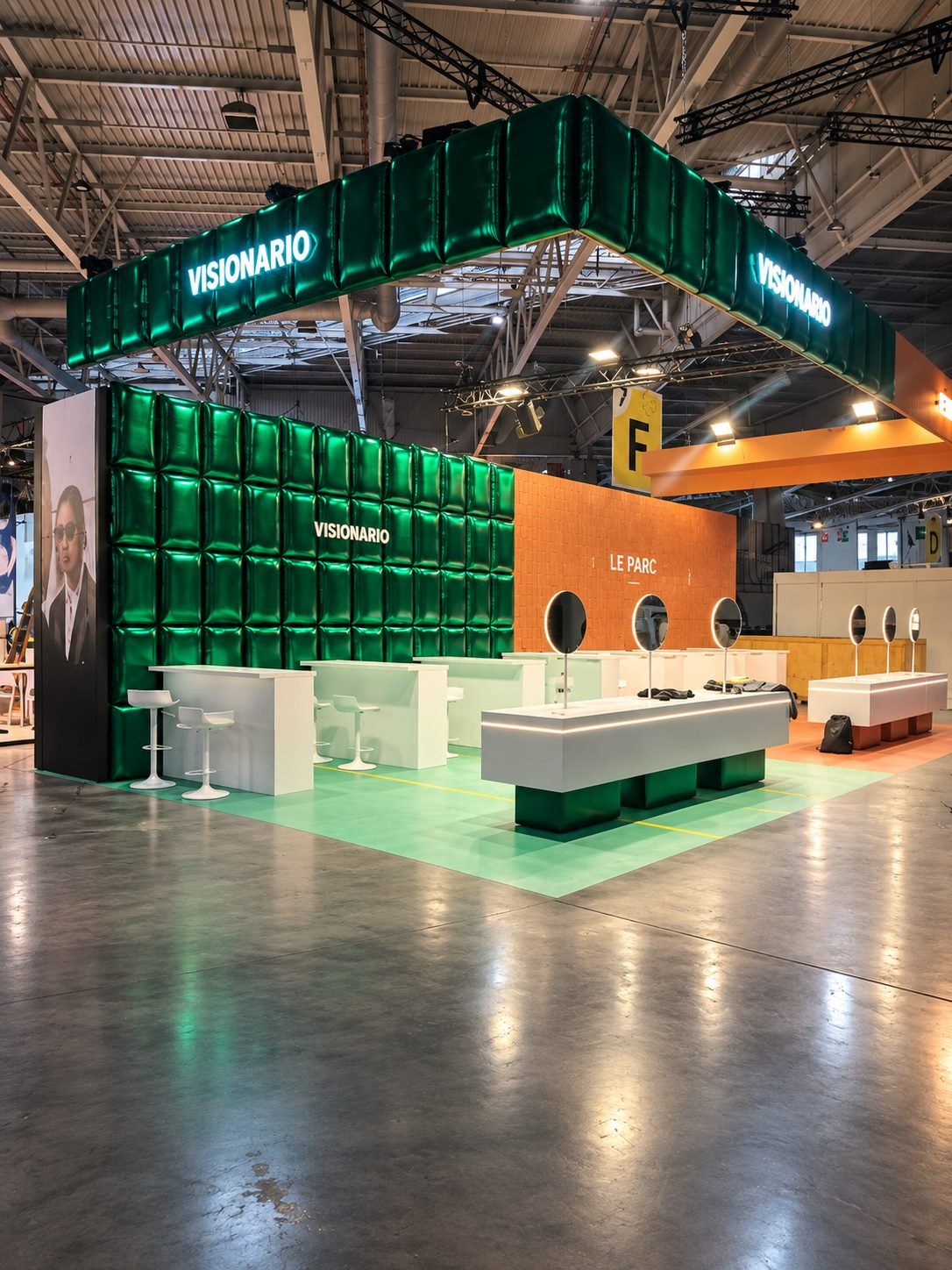 Stand y elementos para evento Visionario · Le Parc — Silmo para Visionario · Le Parc, París